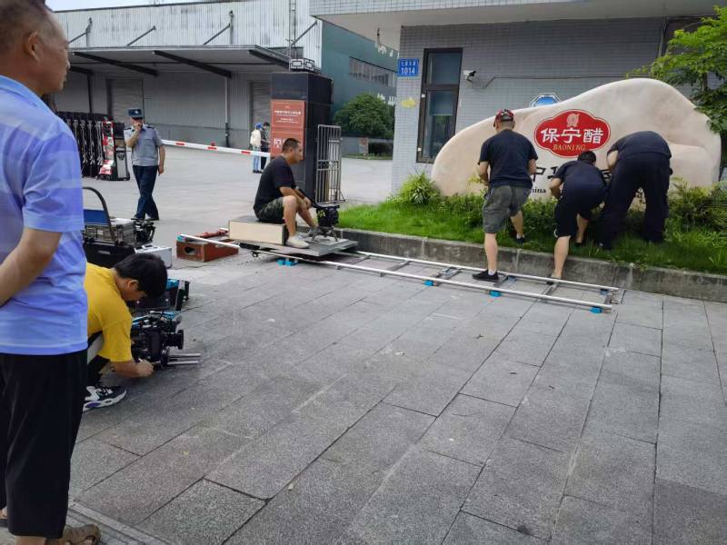 浦东新区广告片拍摄公司核心优势：全流程服务，让品牌广告片省心更出彩