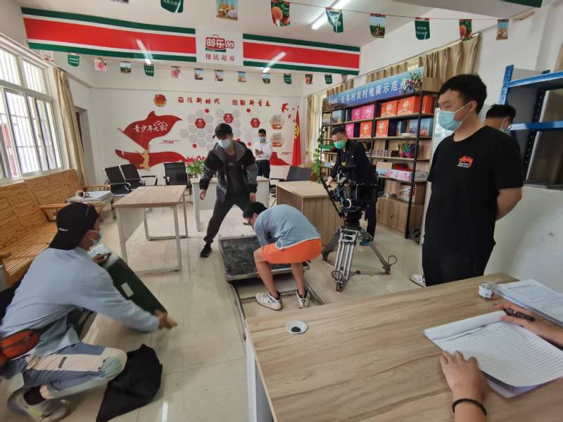 浦东新区广告片拍摄公司：极简主义践行者，少即是多的视觉哲学